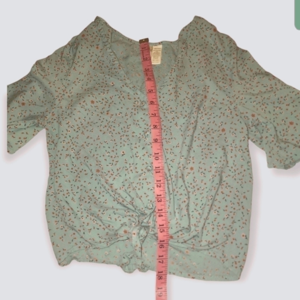 Ditzy Floral Cherry Blossom Print Loose Fit Button Up Knot Front Blouse  Medium - Picture 3 of 5
